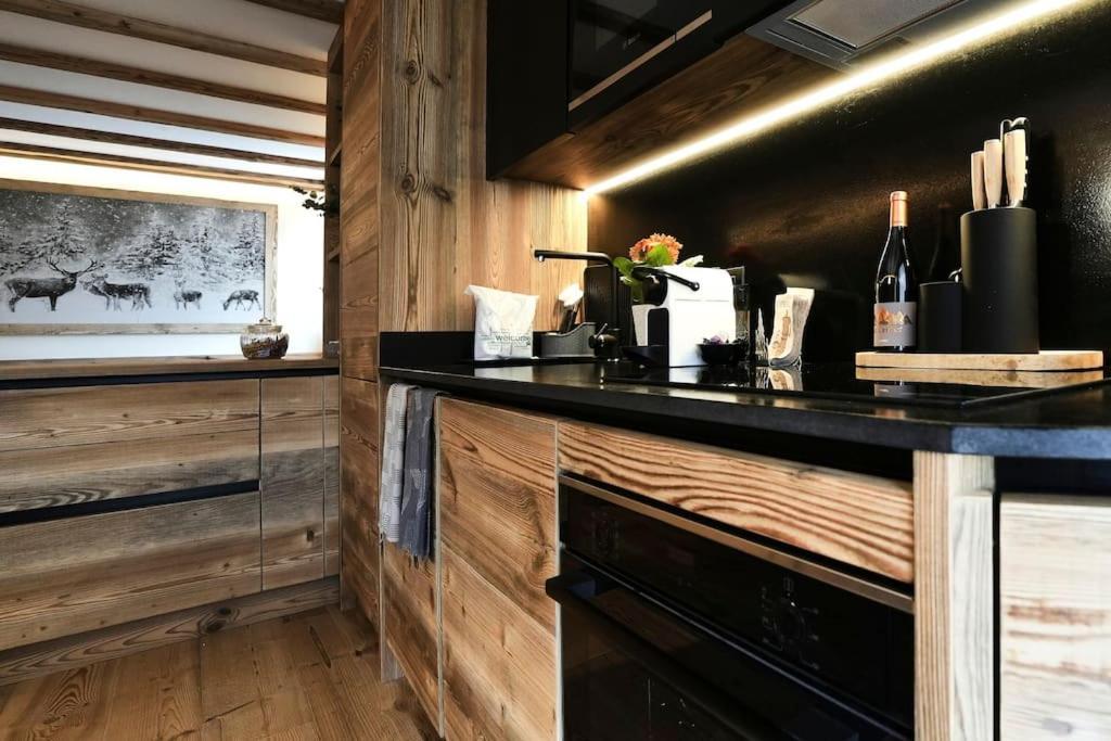 Alpine Suite - Cervinia Breuil-Cervinia Bagian luar foto