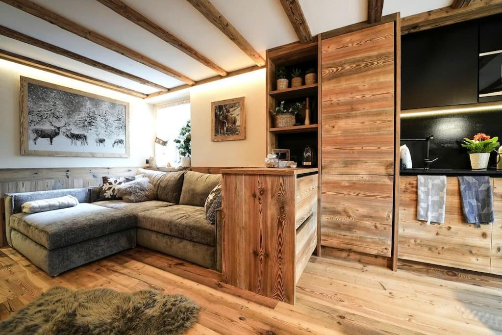 Alpine Suite - Cervinia Breuil-Cervinia Bagian luar foto